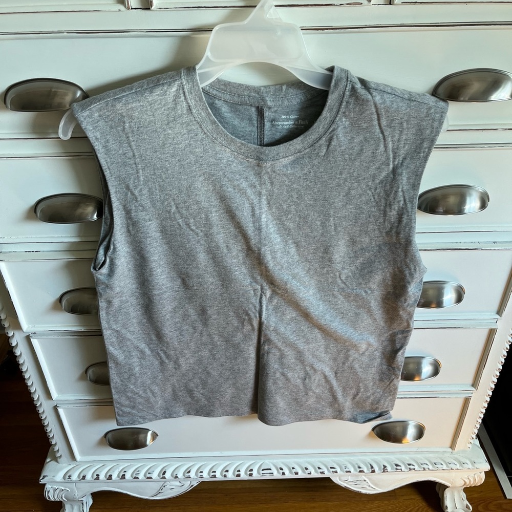 NWOT Abercrombie Muscle Tee